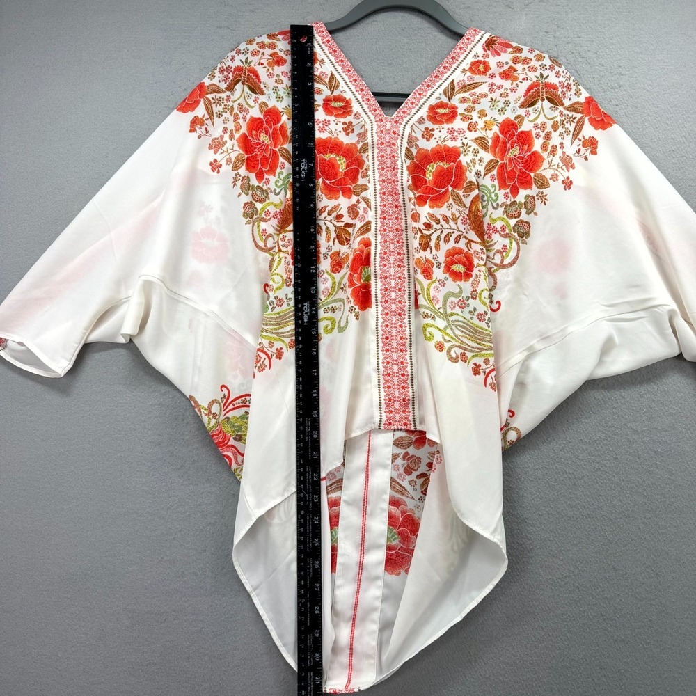 Rose & Olive Tunic Top Women's Medium White Floral Dolman Sleeve Double V-Neck - Picture 7 of 11